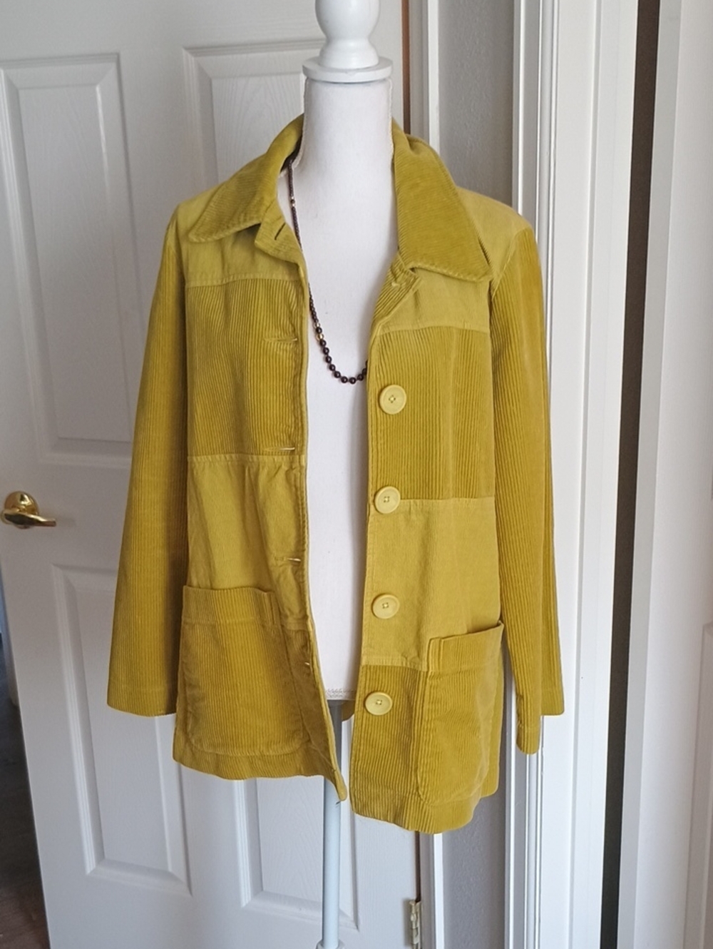Women's Mustard Yellow Corduroy Button-Front Jacket